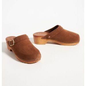 Anthropologie Classic Suede Clogs Honey NEW IN BOX